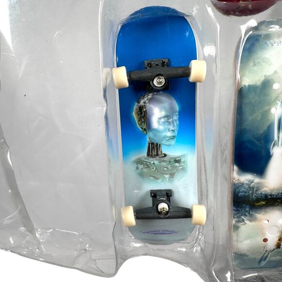 Tech Deck Finger Skateboard with 6 Decks Trucks Wheels & Accessories Kit April - Picture 4 of 7